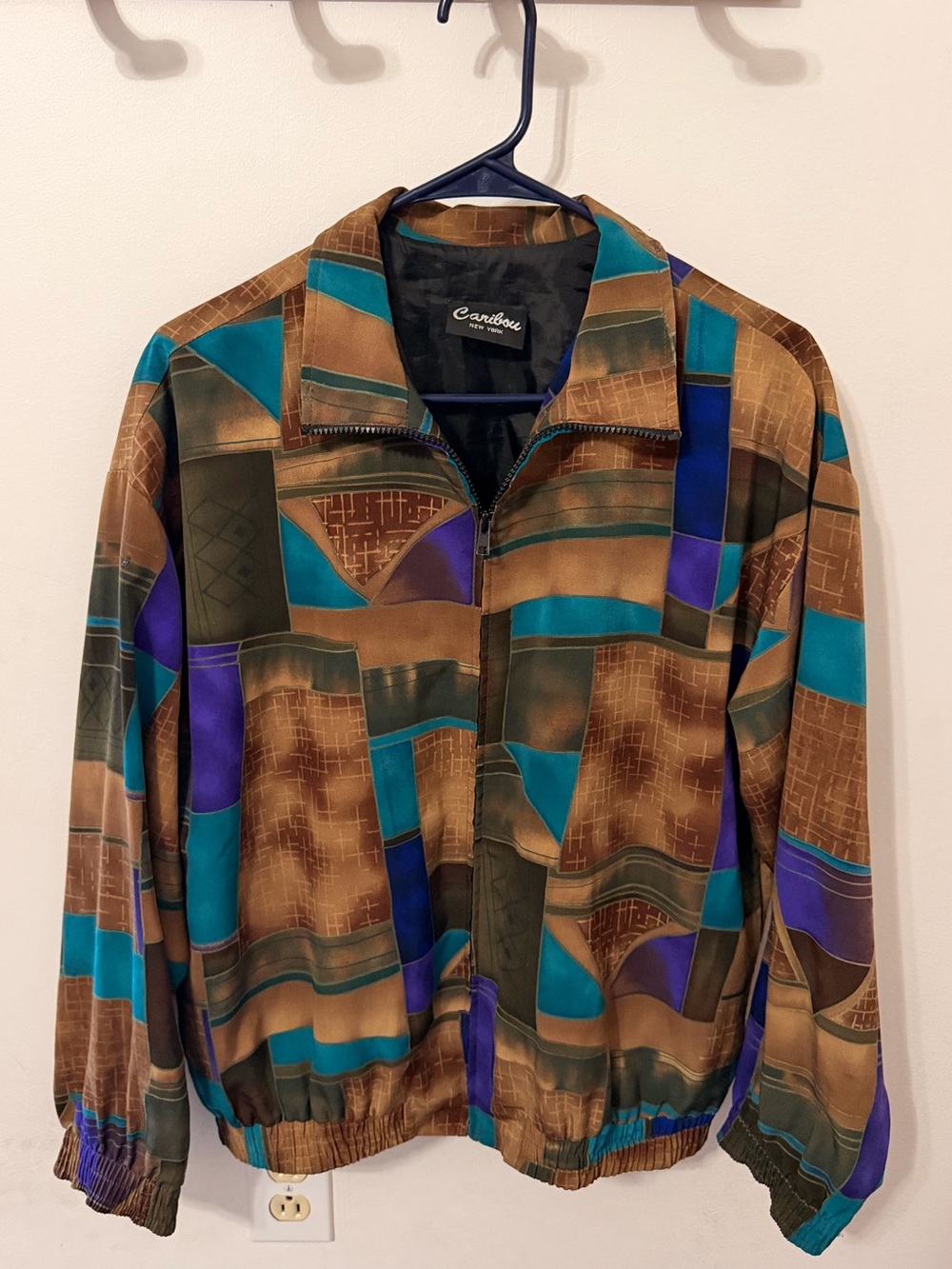 Vintage 90s Caribou New York Windbreaker